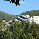 Am Hotel 4*