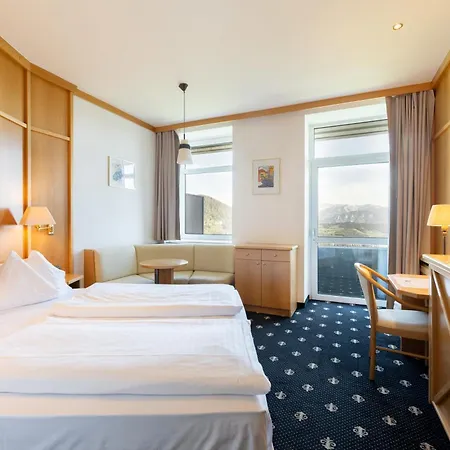 Am 4* Semmering